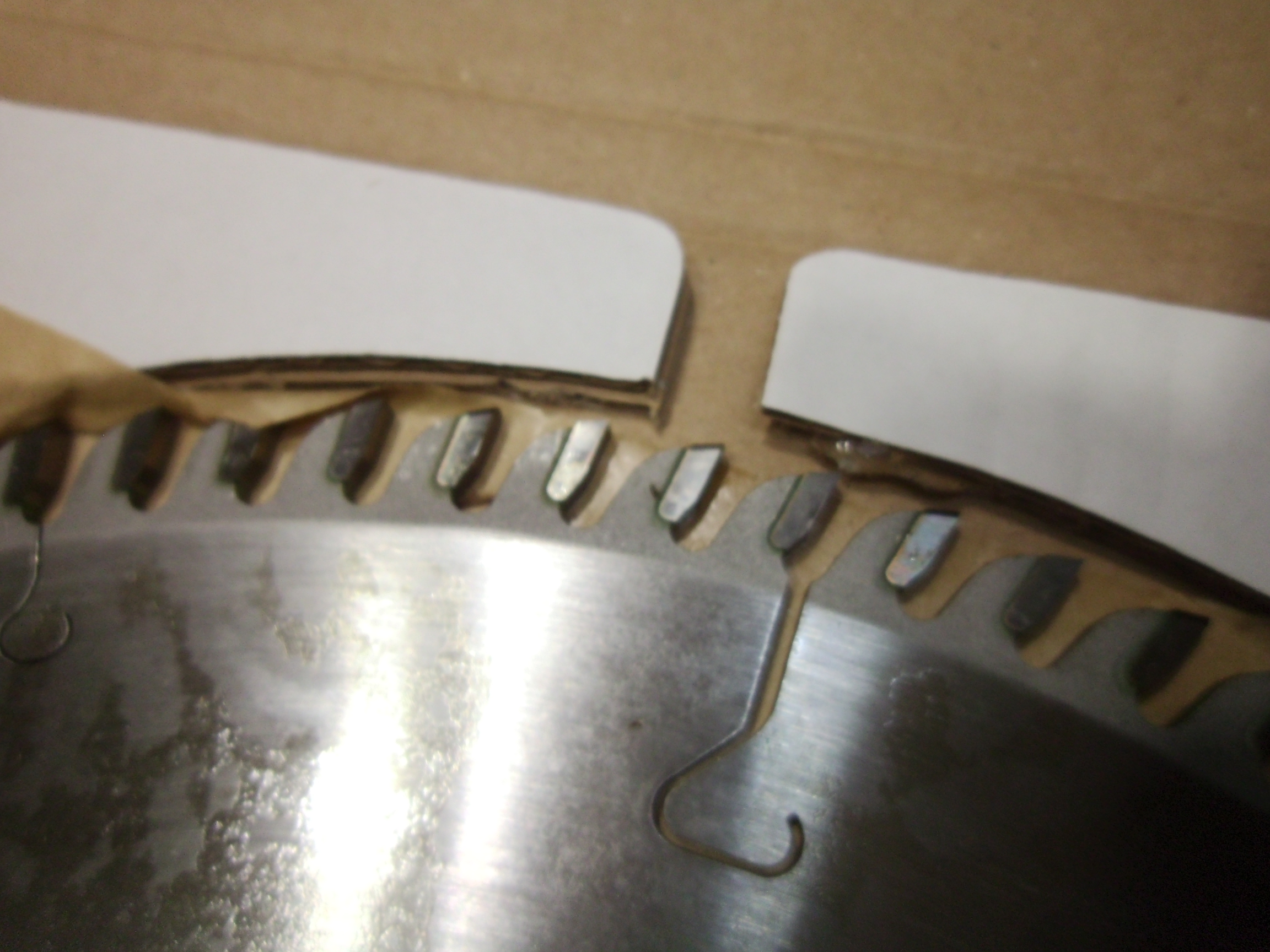 Sierra industrial para madera 300mm x 30 x Z96 Melamina - Imagen 4